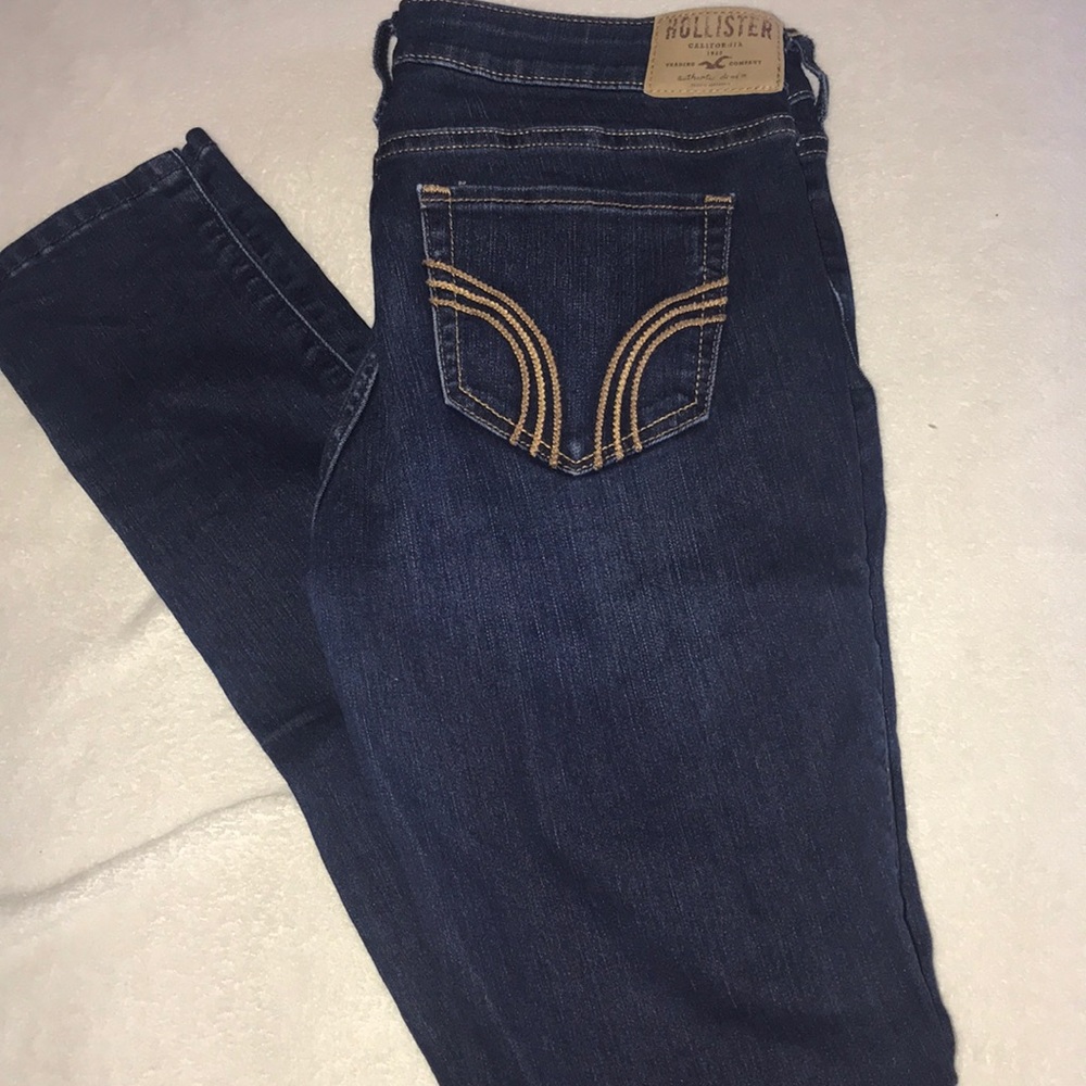 Hollister skinny jeans
